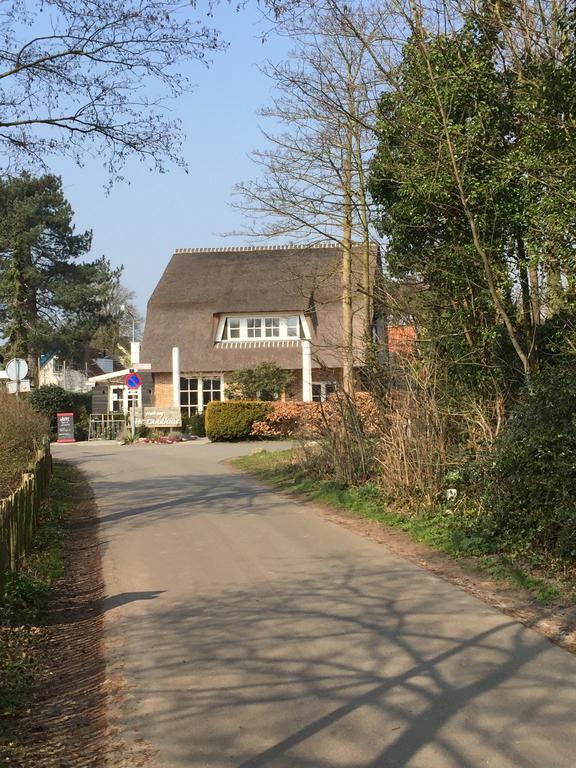 Herberg Het Landhuis Schoorl Exteriör bild